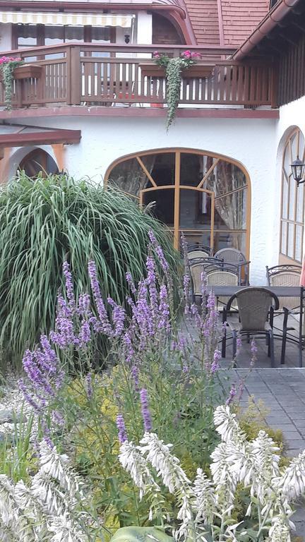 Hotel Garni Huegellandhof Neuhaus am Klausenbach Eksteriør bilde