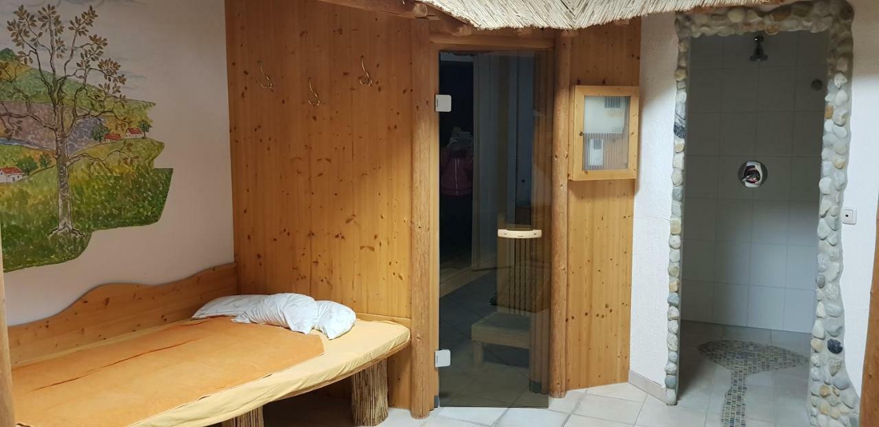 Hotel Garni Huegellandhof Neuhaus am Klausenbach Eksteriør bilde