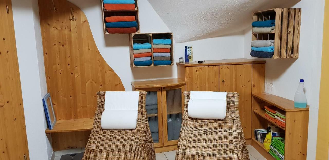 Hotel Garni Huegellandhof Neuhaus am Klausenbach Eksteriør bilde
